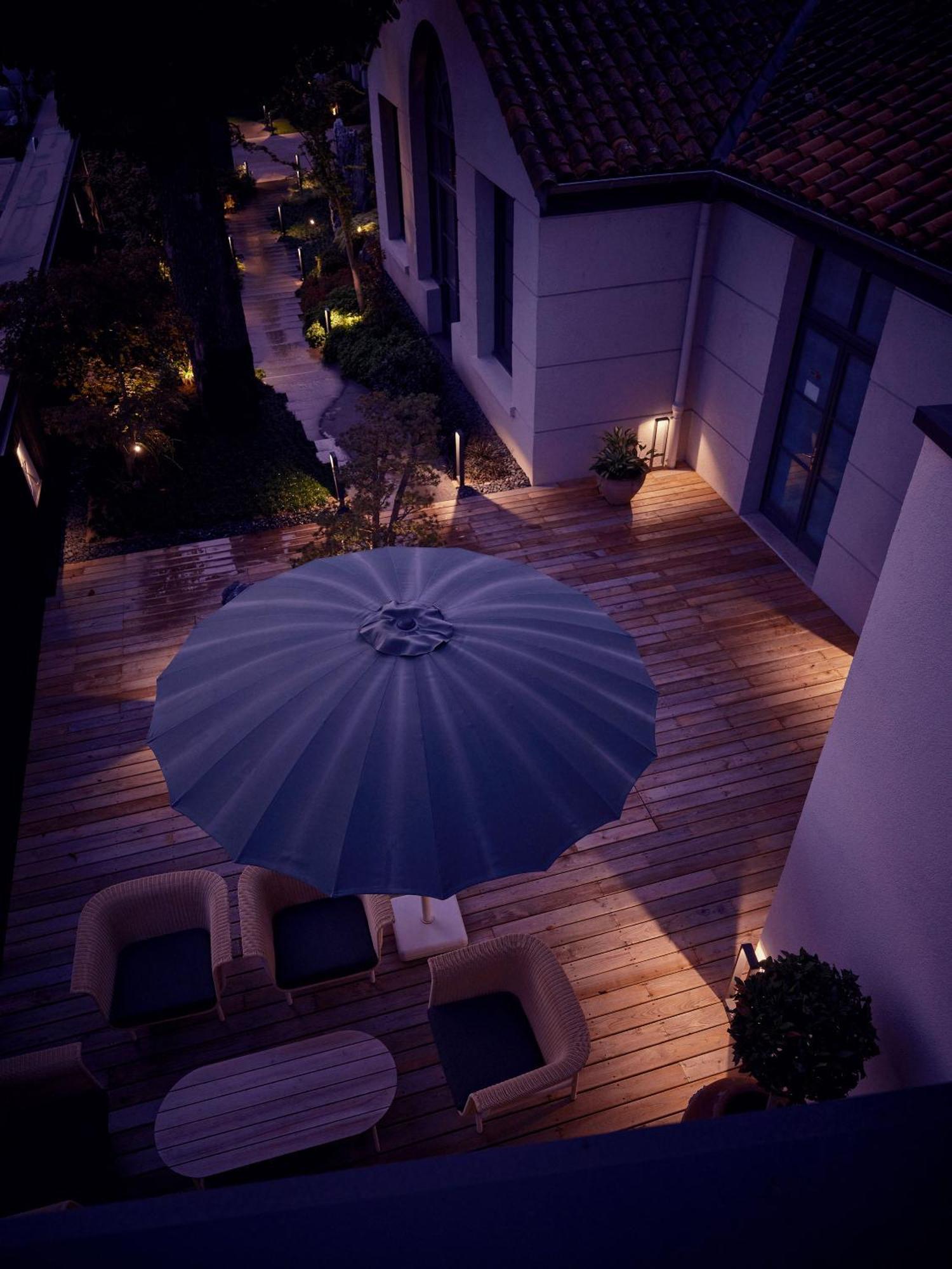 La Pyramide - Maison Henriroux เวียน ภายนอก รูปภาพ